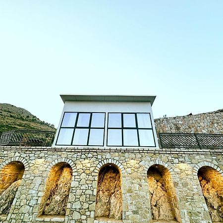 Hotel Iliria Canaj Extérieur photo