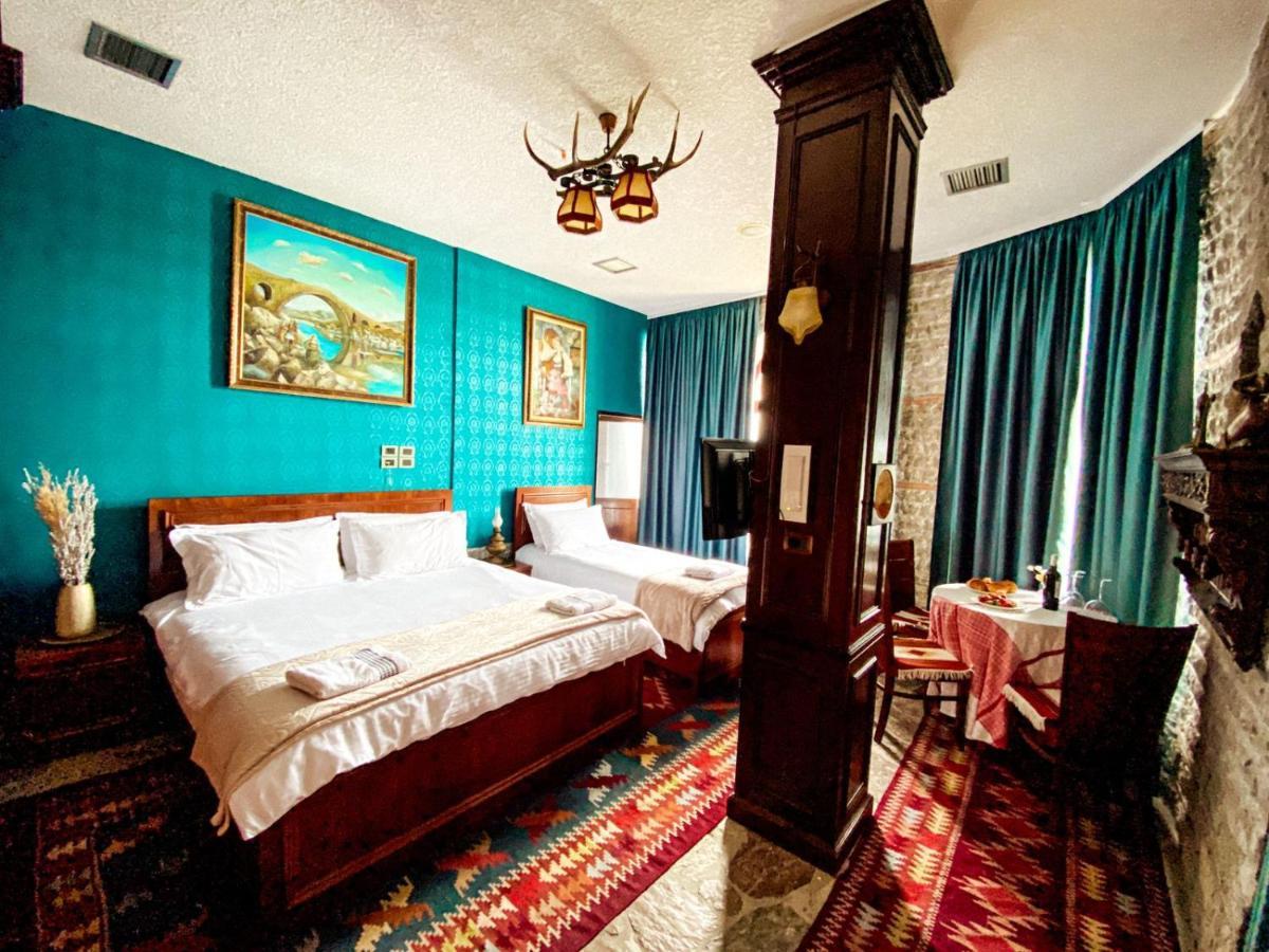 Hotel Iliria Canaj Extérieur photo