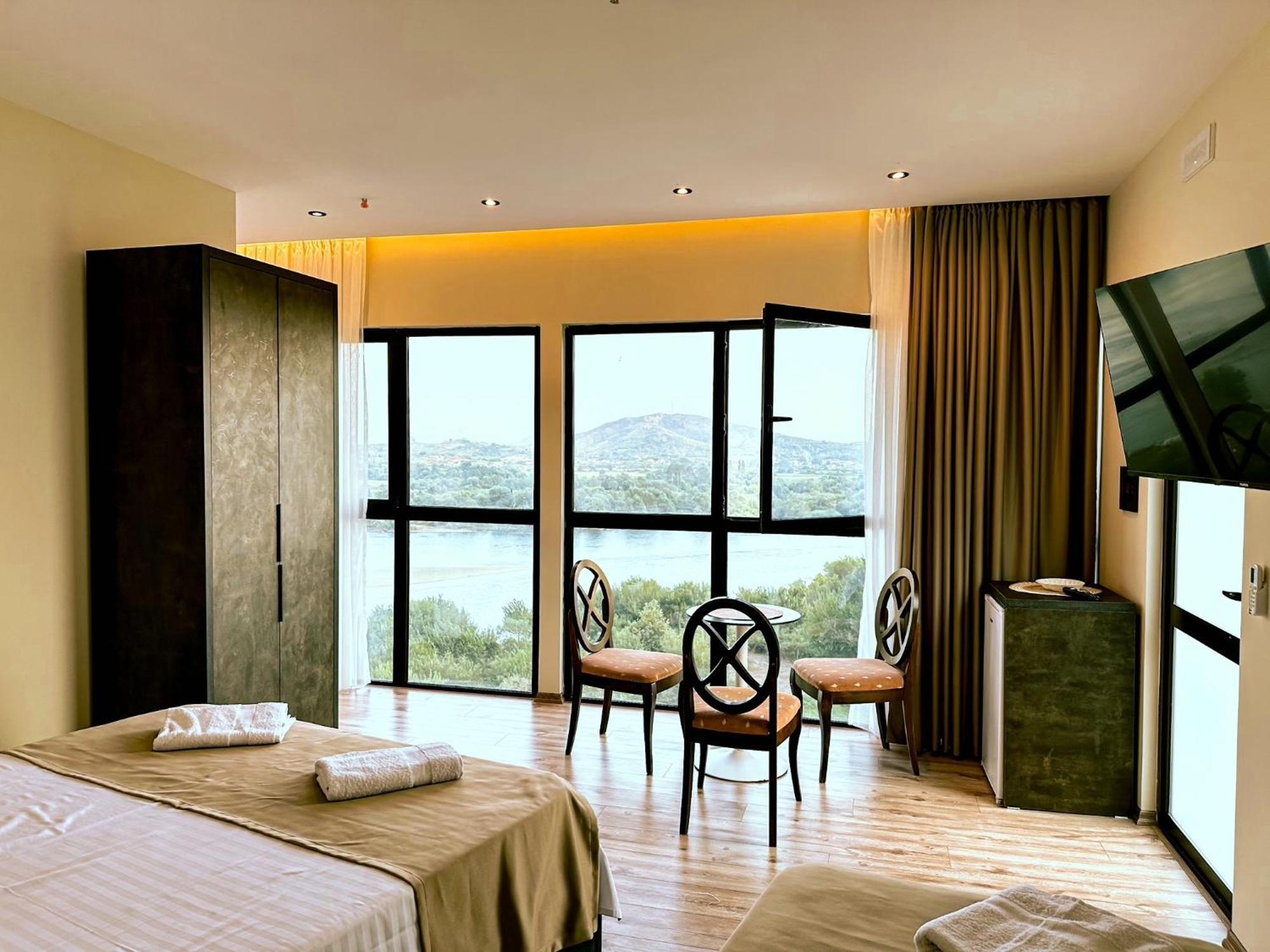 Hotel Iliria Canaj Extérieur photo