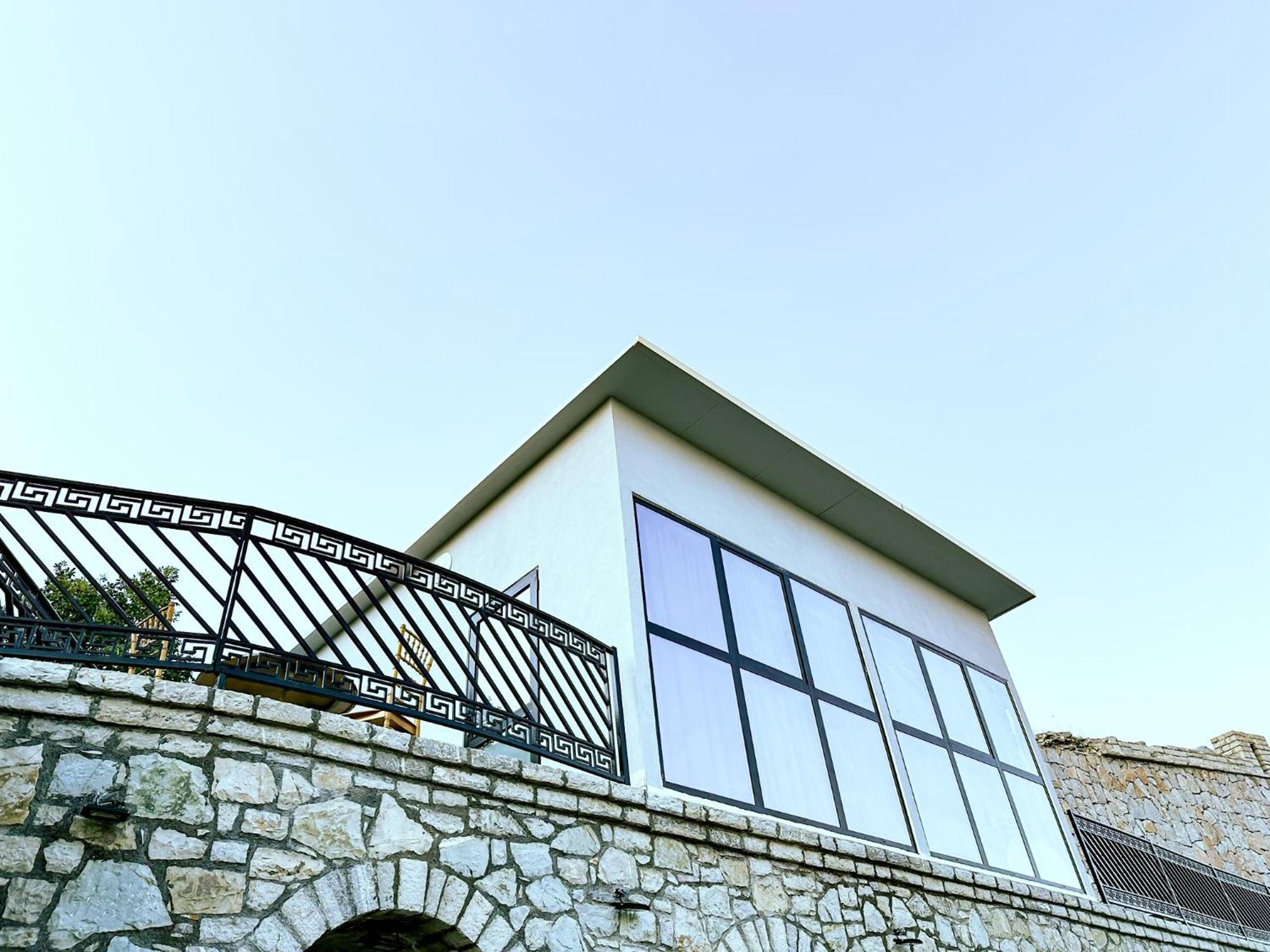 Hotel Iliria Canaj Extérieur photo